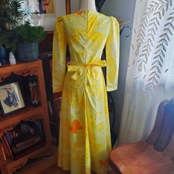 Vintage 70s Puff Sleeve Butterfly Maxi Dress - Picture 5 of 5